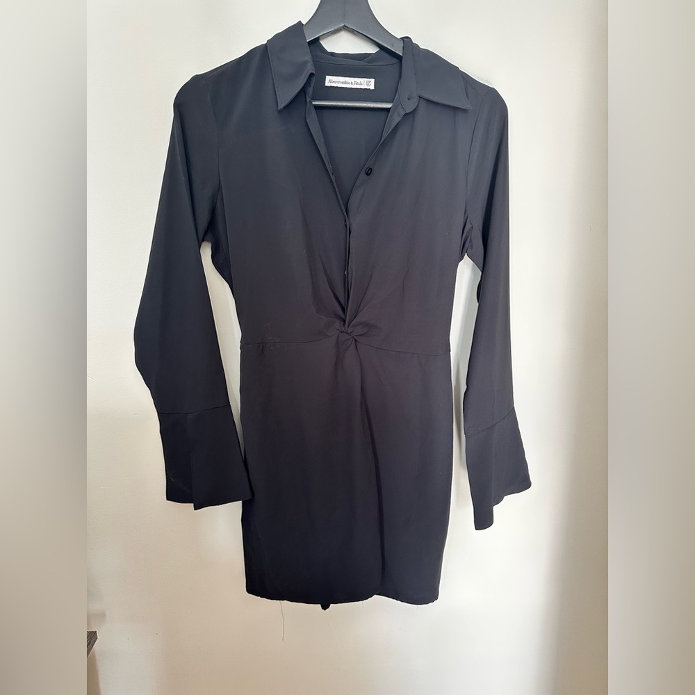 Black long sleeve dress